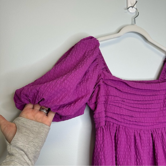 Abercrombie & Fitch Magenta Emerson Textured Puff Sleeve Mini Dress Women’s MP - Picture 4 of 11